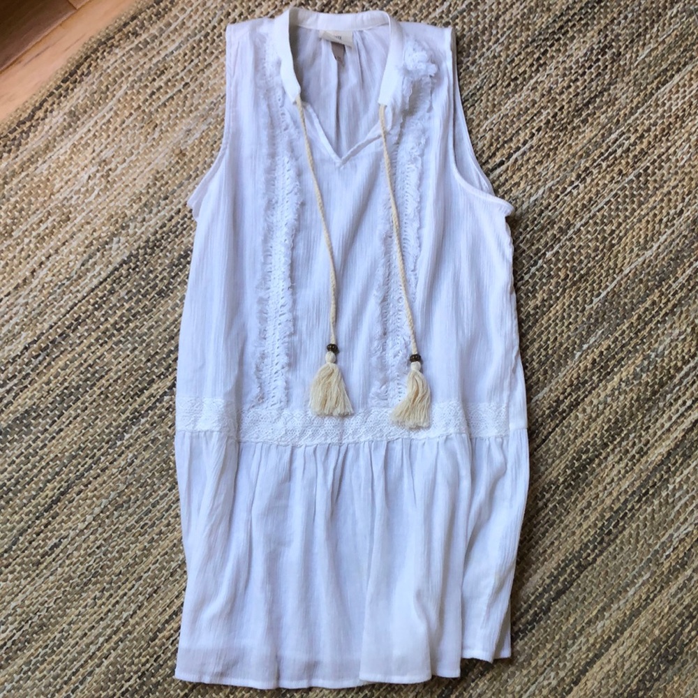 Knox Rose women’s white sleeveless tunic